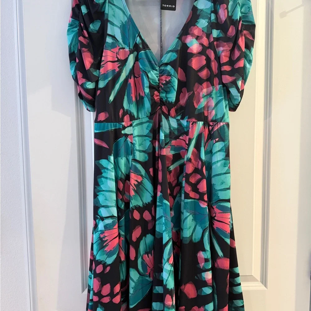 Torrid Black and Teal Floral Midi Dress - Picture 2 of 8